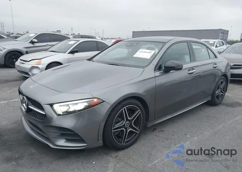 2019 Mercedes-Benz A 220 из США, поврежденный, VIN WDD3G4EB1KW002713